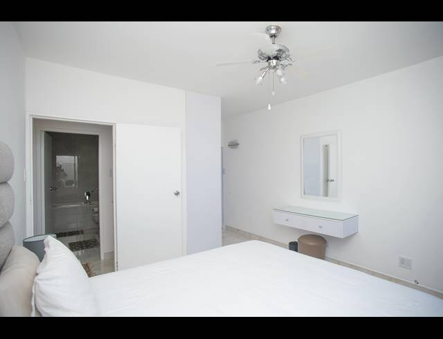 3 BEDROOM APARTMENT FOR SALE IN UMHLANGA CENTRAL